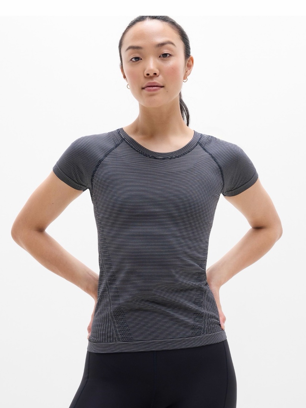 Athleta Momentum Seamless Tee